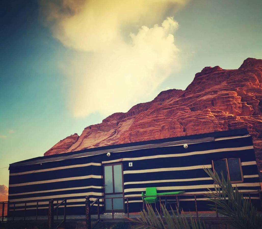 Hotel Moon Night Camp Wadi Rum Exterior foto