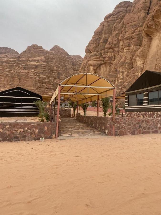 Hotel Moon Night Camp Wadi Rum Exterior foto